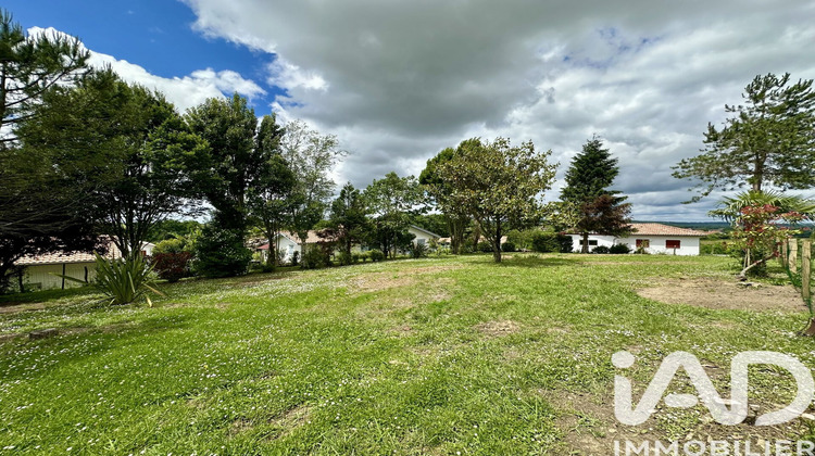 Ma-Cabane - Vente Terrain Guiche, 1035 m²