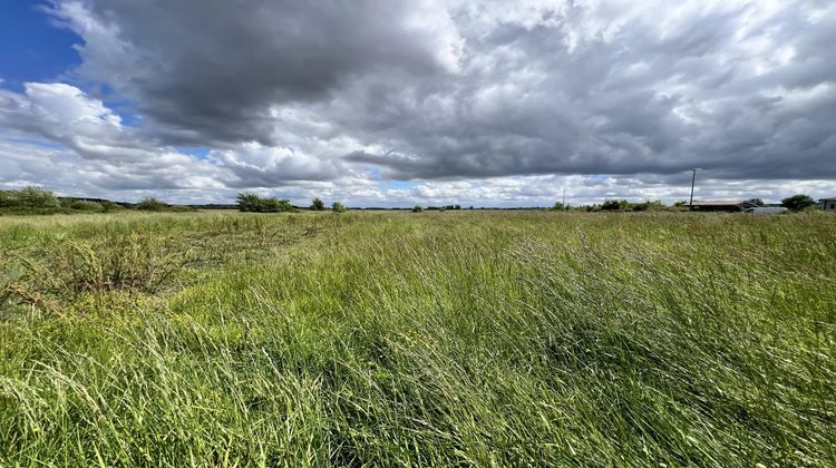 Ma-Cabane - Vente Terrain Izotges, 3670 m²