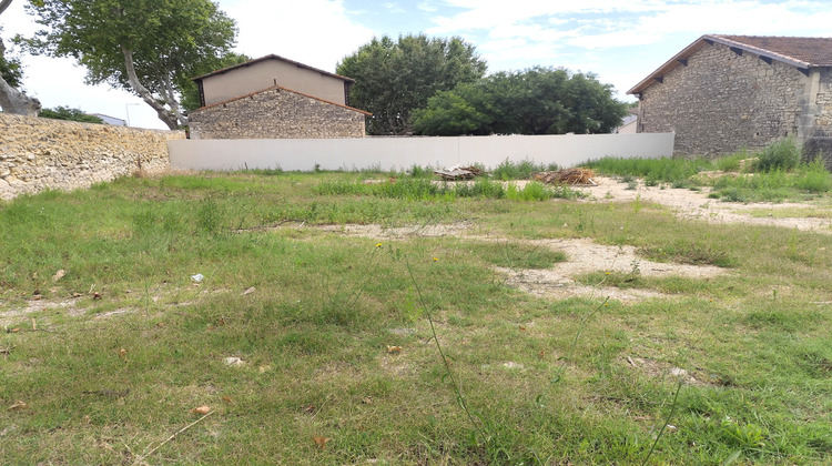 Ma-Cabane - Vente Terrain Jonquières-Saint-Vincent, 559 m²