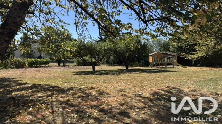 Ma-Cabane - Vente Terrain Joué-Lès-Tours, 683 m²