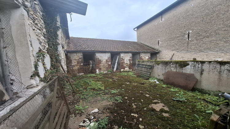 Ma-Cabane - Vente Terrain Jouy-sur-Eure, 260 m²