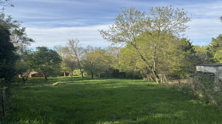 Ma-Cabane - Vente Terrain L'Isle-Jourdain, 1680 m²