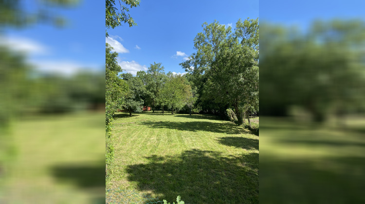 Ma-Cabane - Vente Terrain L'Isle-Jourdain, 1680 m²