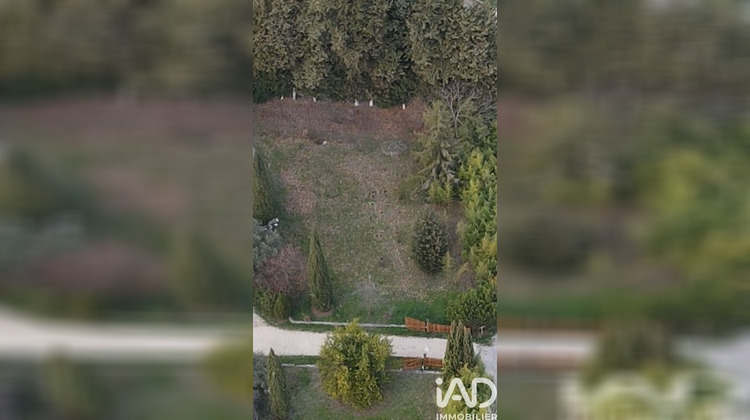 Ma-Cabane - Vente Terrain L'Isle-sur-la-Sorgue, 811 m²