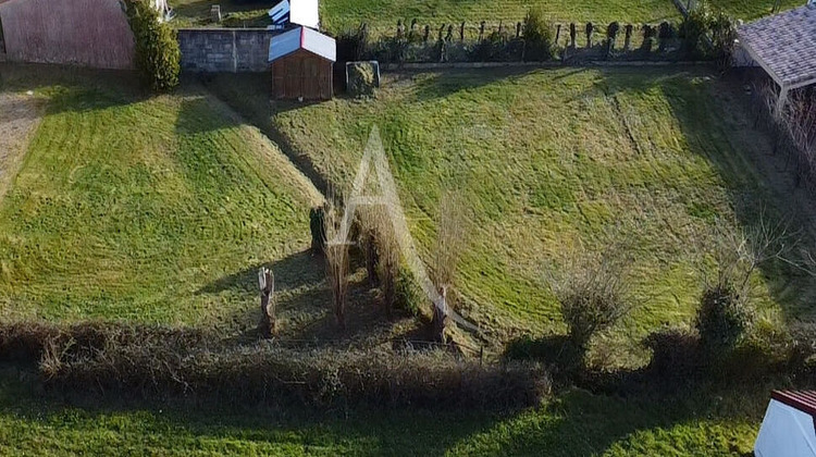 Ma-Cabane - Vente Terrain LA CHAIZE-GIRAUD, 600 m²