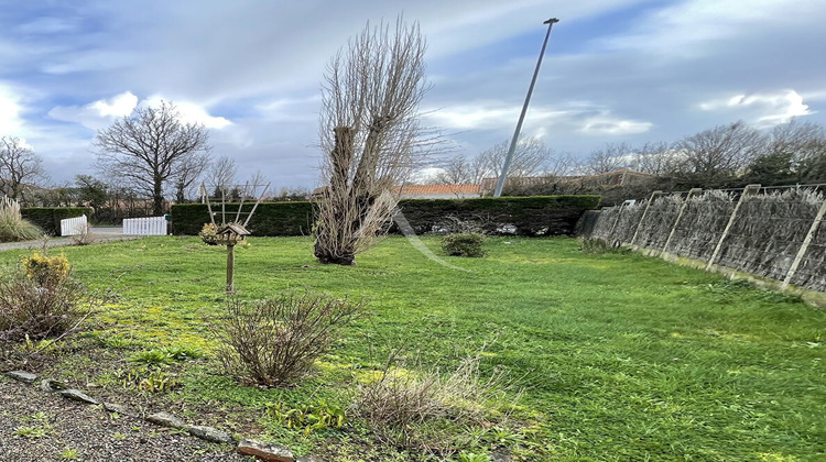 Ma-Cabane - Vente Terrain LA CHAIZE-GIRAUD, 220 m²