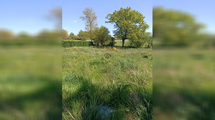 Ma-Cabane - Vente Terrain La Chapelle-Bertrand, 902 m²