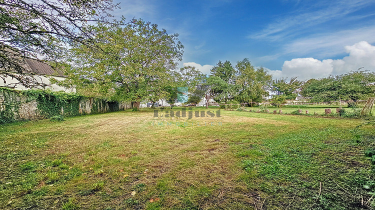 Ma-Cabane - Vente Terrain LA CHAPELLE-LA-REINE, 1900 m²