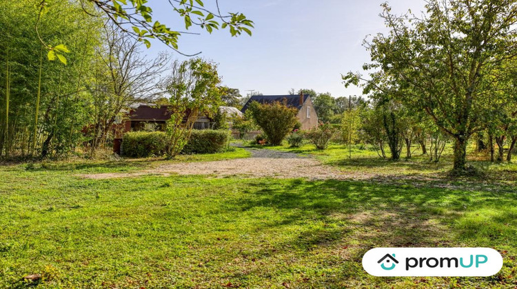 Ma-Cabane - Vente Terrain La Chapelle-Saint-Laurian, 3090 m²