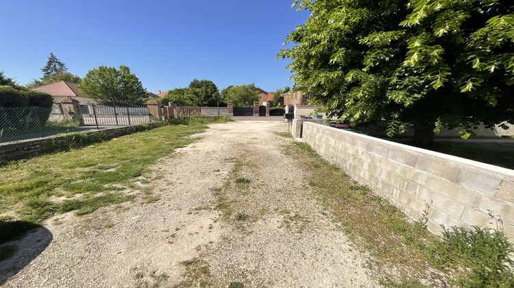 Ma-Cabane - Vente Terrain La Chapelle-Saint-Luc, 700 m²