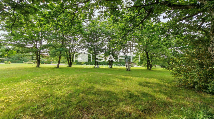 Ma-Cabane - Vente Terrain La Chapelle-Saint-Sauveur, 1311 m²