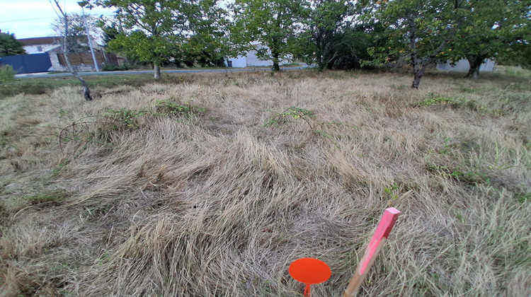 Ma-Cabane - Vente Terrain LA GRIPPERIE-SAINT-SYMPHORIEN, 1354 m²