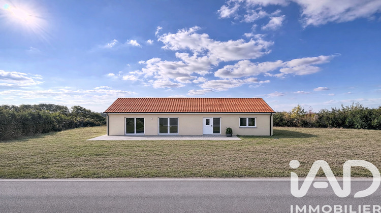 Ma-Cabane - Vente Terrain La Neuville-Au-Pont, 2020 m²