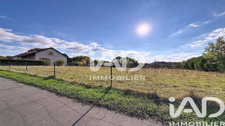 Ma-Cabane - Vente Terrain La Neuville-Au-Pont, 2020 m²