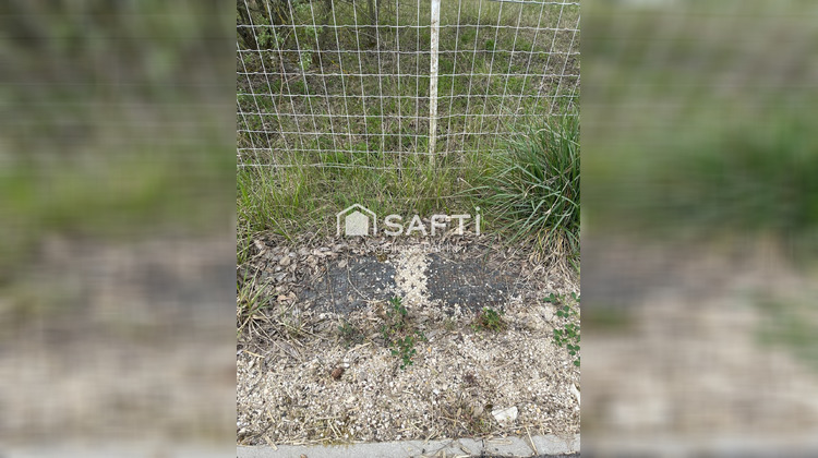 Ma-Cabane - Vente Terrain La Neuville-Au-Pont, 1137 m²