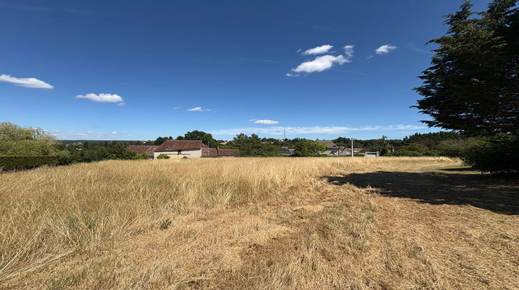 Ma-Cabane - Vente Terrain LA ROCHE-POSAY, 2032 m²