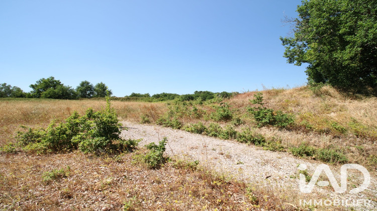 Ma-Cabane - Vente Terrain La Sauzière-Saint-Jean, 2217 m²