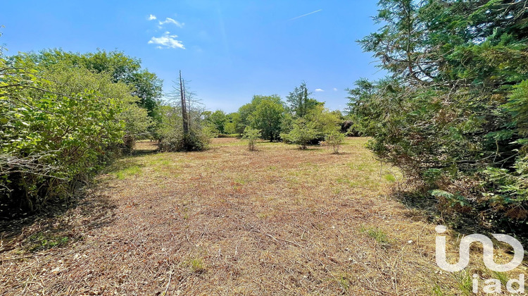 Ma-Cabane - Vente Terrain La Trimouille, 2242 m²