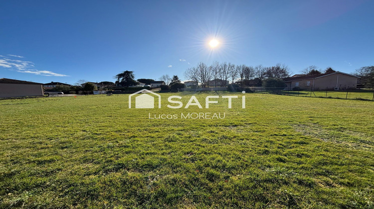 Ma-Cabane - Vente Terrain Labastide-Saint-Pierre, 932 m²