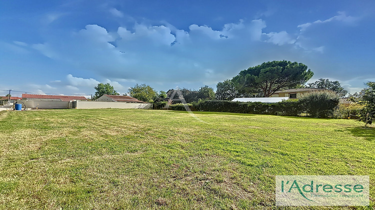 Ma-Cabane - Vente Terrain LABASTIDE-SAINT-SERNIN, 700 m²