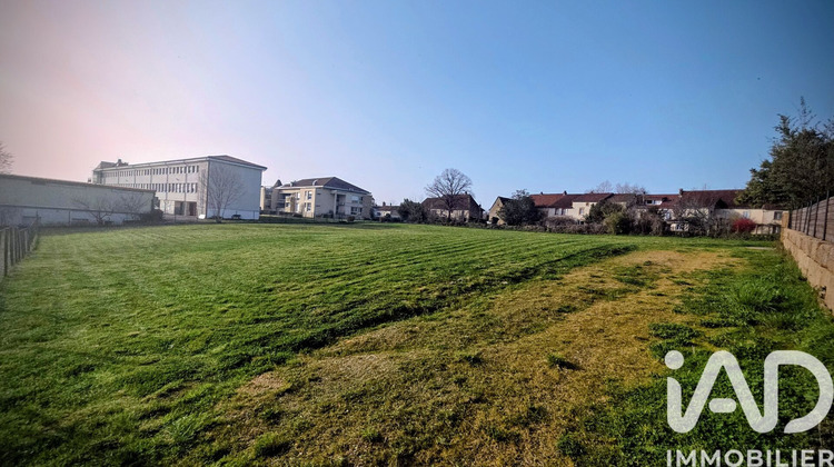 Ma-Cabane - Vente Terrain Lacapelle-Marival, 3200 m²