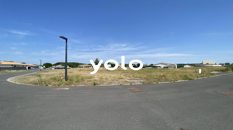 Ma-Cabane - Vente Terrain Lamarque, 600 m²