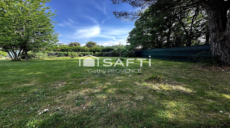Ma-Cabane - Vente Terrain Landeronde, 757 m²