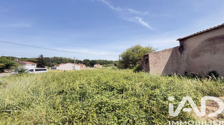Ma-Cabane - Vente Terrain Landeronde, 327 m²