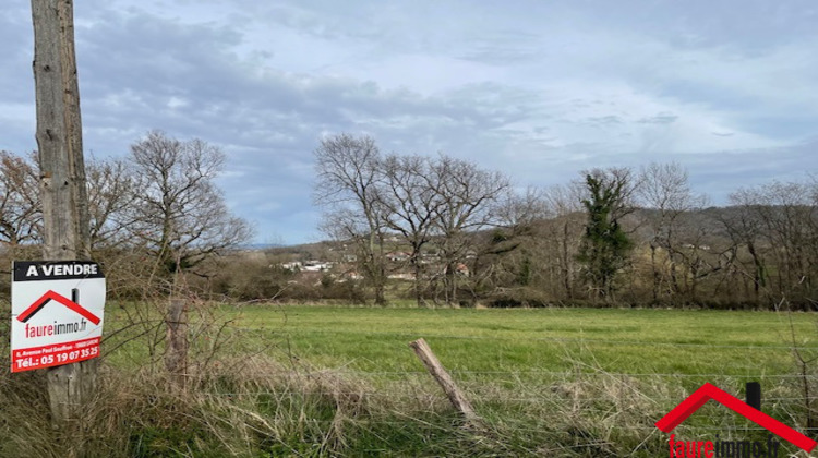 Ma-Cabane - Vente Terrain Larche, 1260 m²