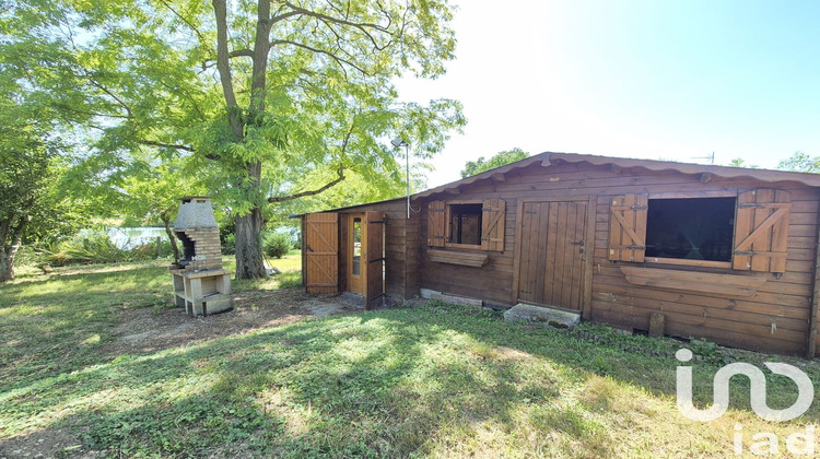 Ma-Cabane - Vente Terrain Laroche-Saint-Cydroine, 557 m²