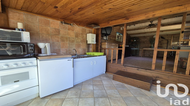 Ma-Cabane - Vente Terrain Laroche-Saint-Cydroine, 557 m²