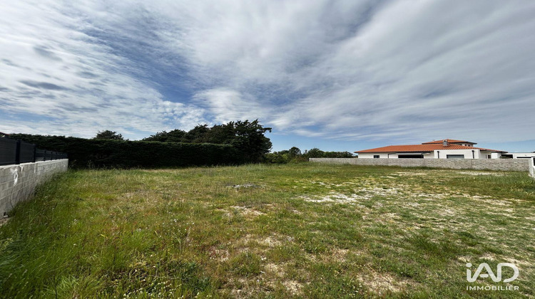 Ma-Cabane - Vente Terrain Laroque-des-Albères, 698 m²