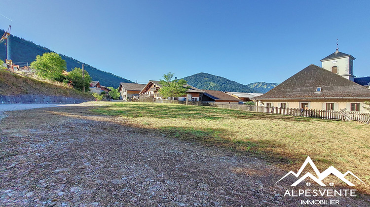 Ma-Cabane - Vente Terrain Le Biot, 302 m²