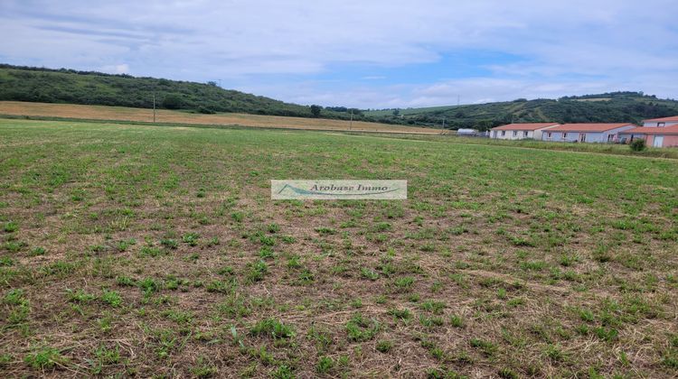 Ma-Cabane - Vente Terrain Le Breuil-sur-Couze, 2640 m²