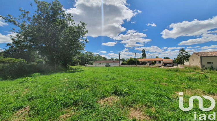 Ma-Cabane - Vente Terrain Le Champ-Saint-Père, 534 m²