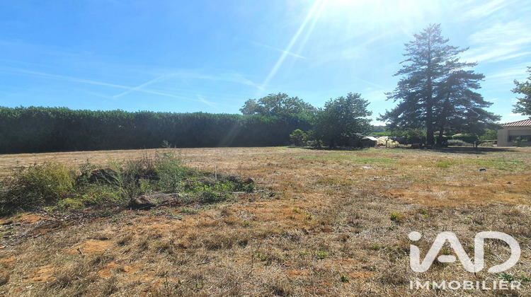 Ma-Cabane - Vente Terrain Le Champ-Saint-Père, 1769 m²