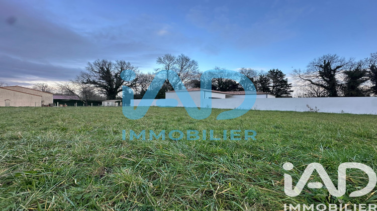 Ma-Cabane - Vente Terrain Le Chay, 741 m²