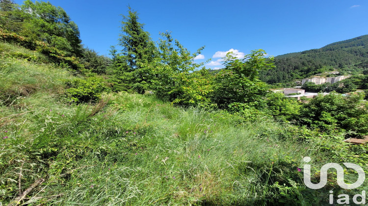 Ma-Cabane - Vente Terrain Le Cheylard, 2570 m²