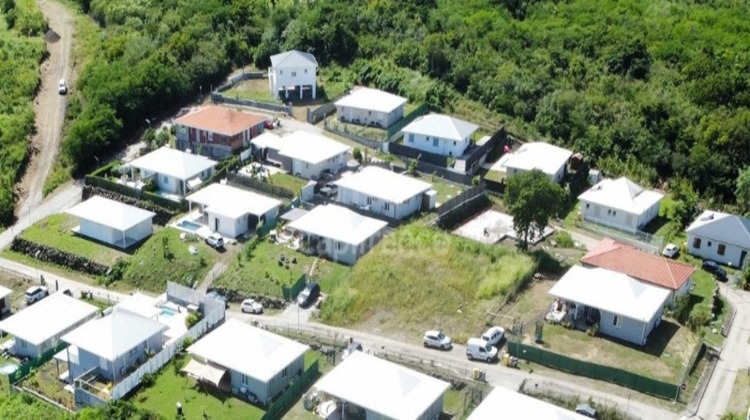 Ma-Cabane - Vente Terrain LE DIAMANT, 707 m²