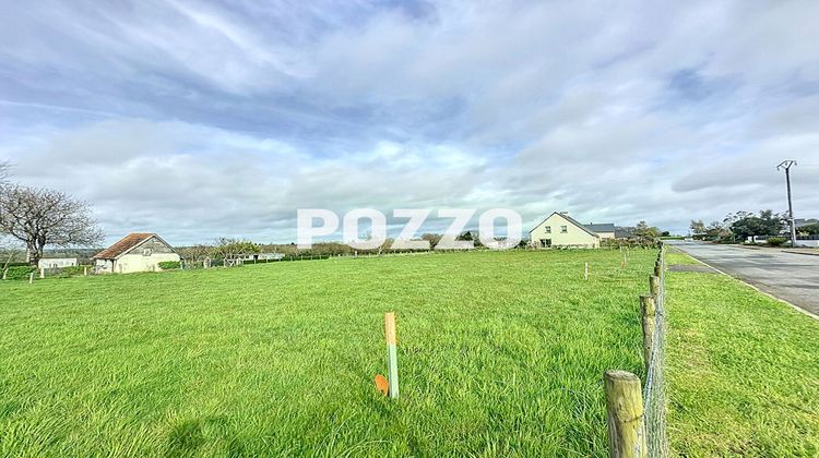 Ma-Cabane - Vente Terrain LE MESNIL-OZENNE, 656 m²