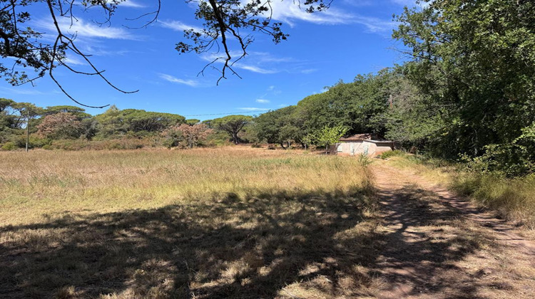 Ma-Cabane - Vente Terrain LE MUY, 3040 m²