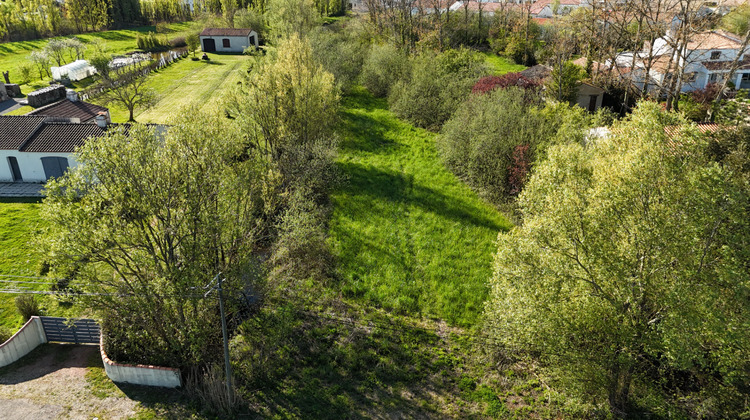 Ma-Cabane - Vente Terrain LE PERRIER, 2023 m²