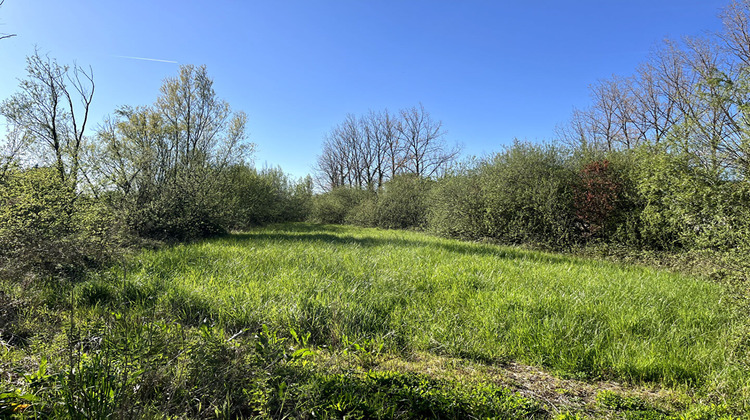 Ma-Cabane - Vente Terrain LE PERRIER, 2023 m²