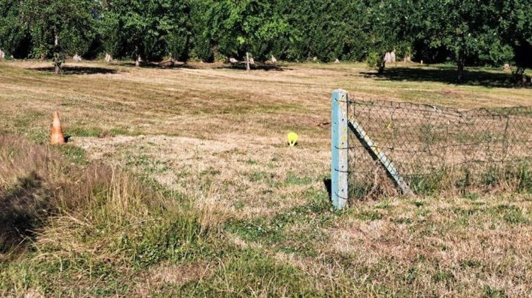 Ma-Cabane - Vente Terrain Le Trait, 1400 m²