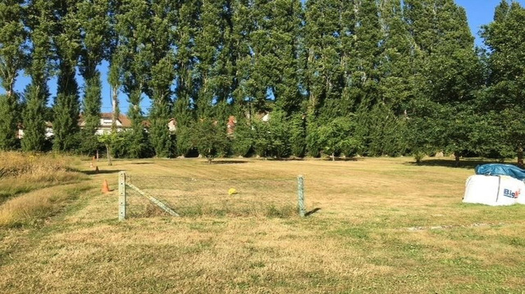 Ma-Cabane - Vente Terrain Le Trait, 1400 m²