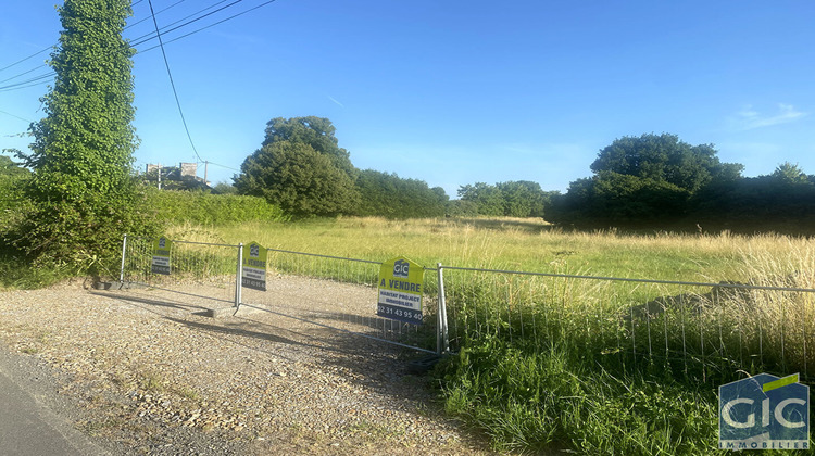 Ma-Cabane - Vente Terrain LE VAL-SAINT-PERE, 300 m²