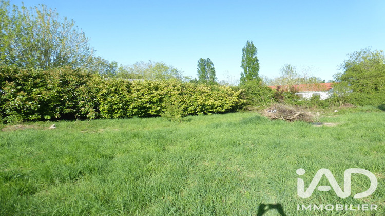 Ma-Cabane - Vente Terrain Le Vanneau-Irleau, 1394 m²