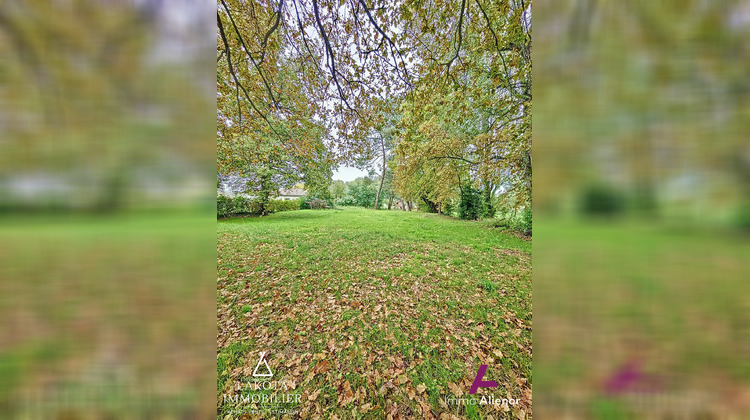Ma-Cabane - Vente Terrain Léognan, 1011 m²