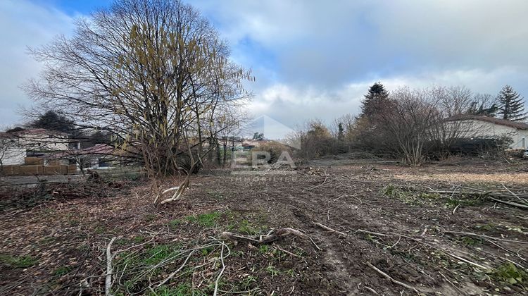 Ma-Cabane - Vente Terrain LES ABRETS, 1400 m²