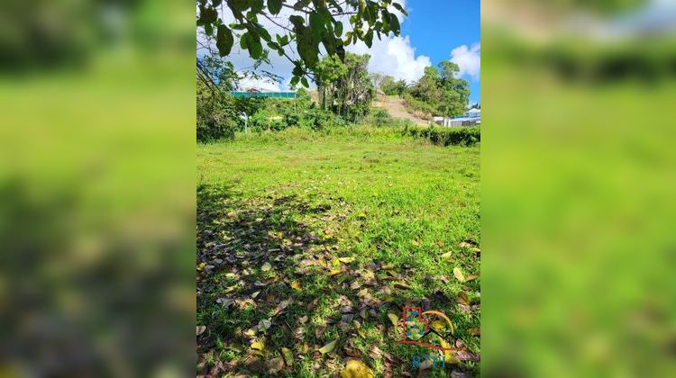 Ma-Cabane - Vente Terrain Les Abymes, 1350 m²